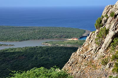 Boka Slagbaai as seen from the Subi Brandaris hiking trail on Bonaire; image by Elly Albers. Boka Slagbaai as seen from the Subi Brandaris hiking trail on Bonaire; image by Elly Albers.