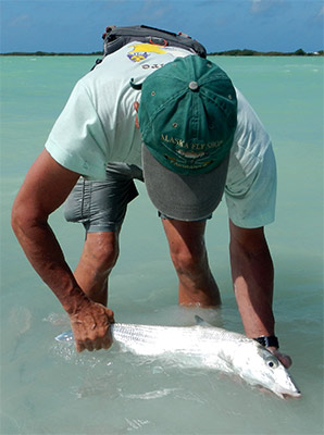 Bonefishing on Bonaire with Piscatur Fishing Charters. Bonefishing on Bonaire with Piscatur Fishing Charters.